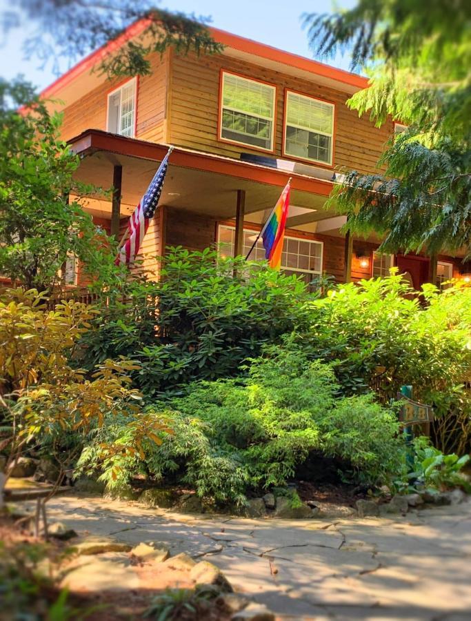 Otter's Pond Bed and breakfast 3*